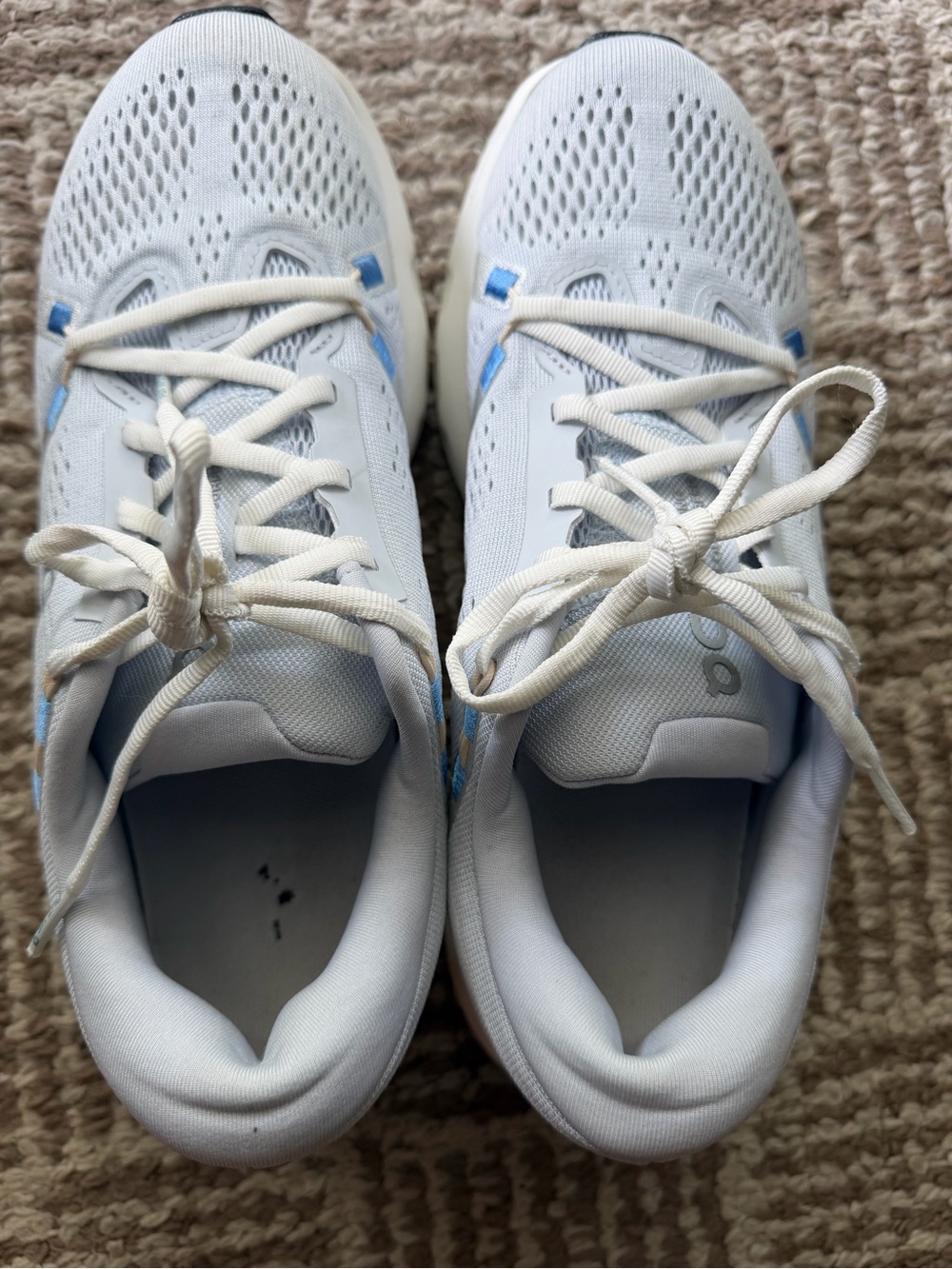 On Running Women’s Cloudsurfer 2 Sneakers - Picture 6 of 8